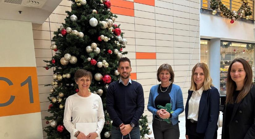 Idén is segített a beteg gyermekeknek a Dana – Jótékonyság: a cég vezetése a dolgozókat is bevonja a segítő akciókba