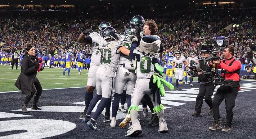 16 pontos hátrányból felállva a Seattle hosszabbítás után verte a Los Angelest az év meccsén – videó