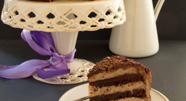 Csodaszép gesztenyekrémes csokitorta: az ünnepi asztal dísze