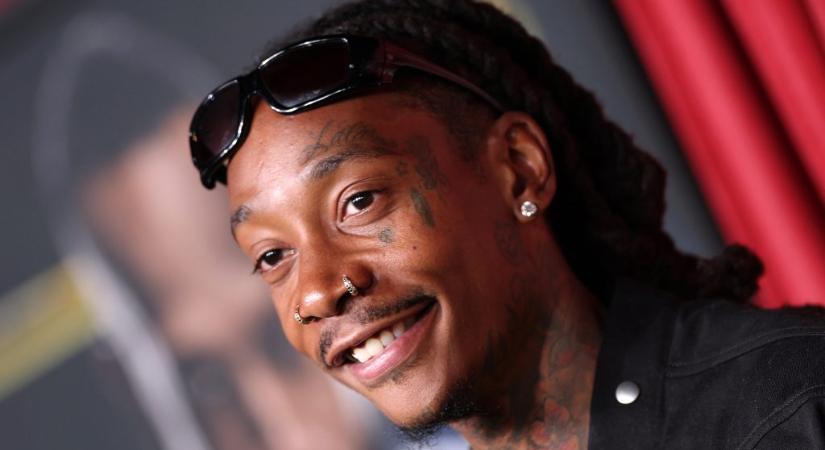 Wiz Khalifa kilenc hónap letöltendő börtönbüntetést kapott Romániában egy füves cigi miatt