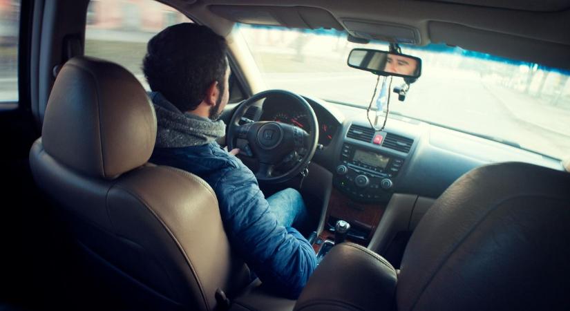 Árokba csapódott a részeg vasi sofőr