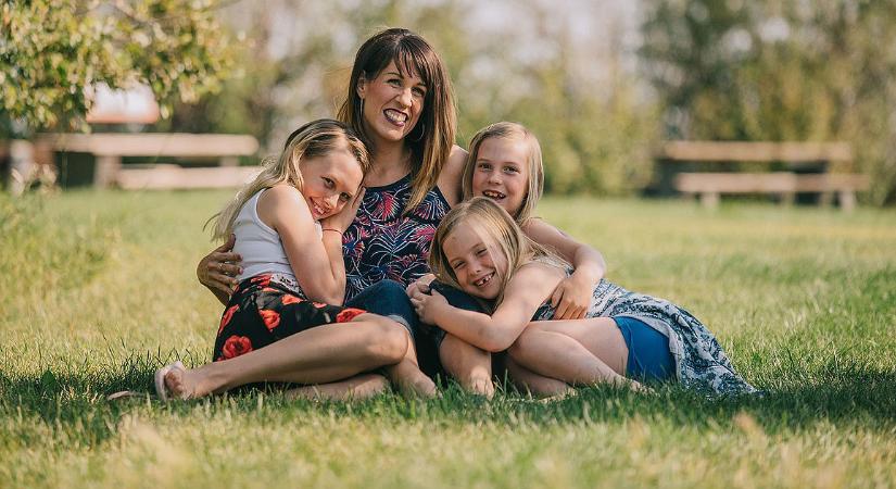 Januártól minden harminc év alatti édesanya szja-mentes lesz