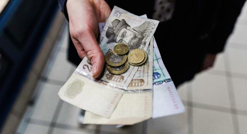 KSH: a lakosság fele nettó 400 ezer forint felett keres