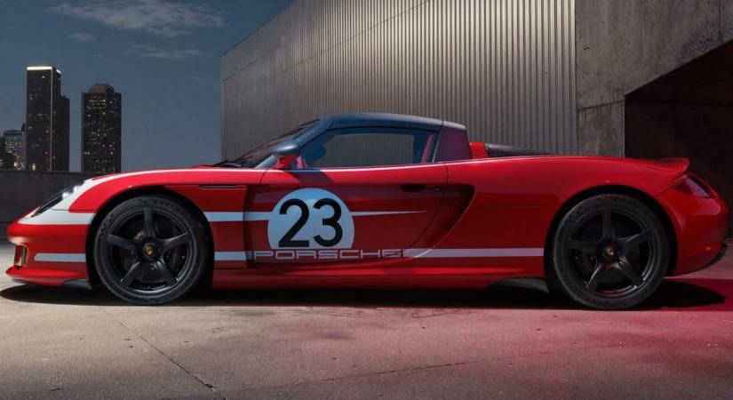 A Porsche visszatekerte egy legendás V10-es Carrera GT kilométeróráját