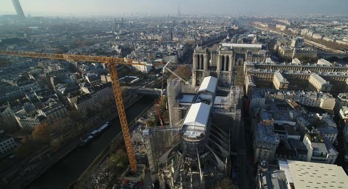 A feltámasztott Notre-Dame: Filmen öt év áldozatos munkája