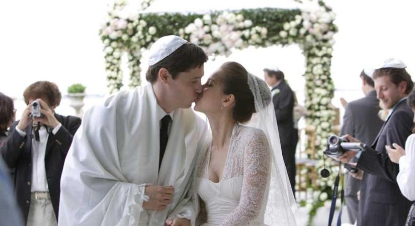 A zsidóság konzervatív irányzata új álláspontot képvisel a vegyes házasságokkal kapcsolatban