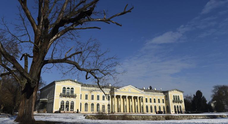 Megszólalt a fóti gyermekotthon fojtogatással vádolt felügyelőjének ügyvédje