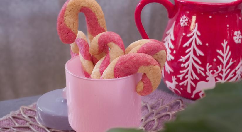 Karácsonyi csíkos aprósüti