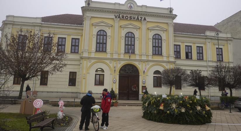 Hajdúnánás határt húz és irányt választ