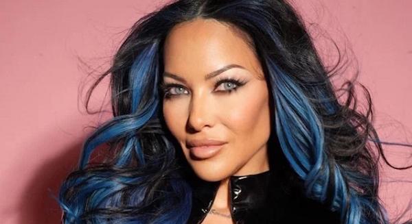 Carla Harvey: "lényegében kiszorítottak a Butcher Babies-ből"