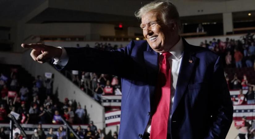 Trump üzent Ukrajnának: remélem gyorsan mozdul, mert Oroszország ott van