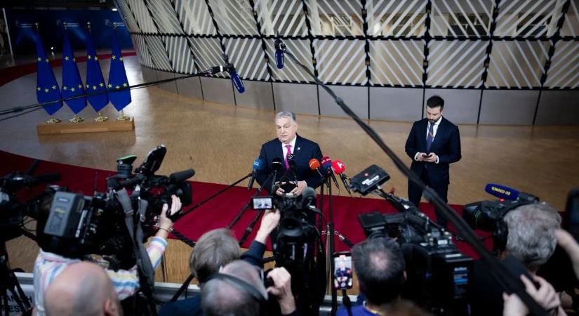Orbán Viktor: Brüsszeli csata. Feketén-fehéren