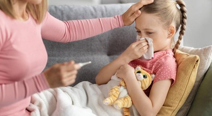 Elkezdődött az influenzaszezon: a betegek közel fele 14 év alatti