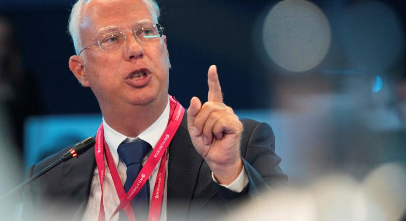 Putyin különmegbízottja az uniós csúcsról: Von der Leyen, Merz és Starmer „fatális kudarcot vallott”