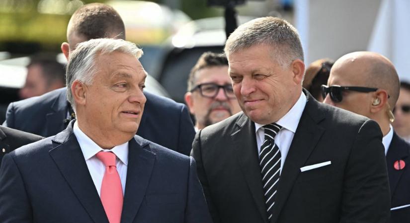 Robert Ficóról kérdezné Orbán Viktort a Jobbik a parlamentben
