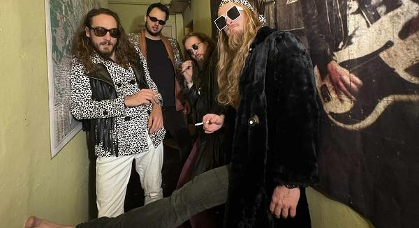 Megjelent a HallucinatorZ 'Toxikus' című dalához készült videó