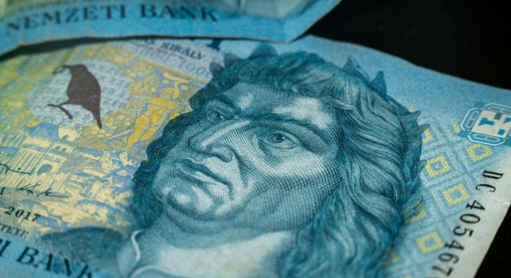 Így emelkedett a nettó kereset mediánértéke a KSH szerint