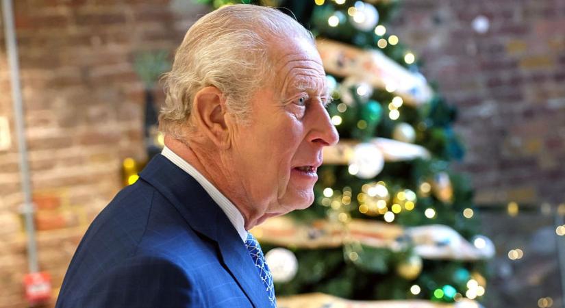 Károly király csak egy unokájának képét tette ki a Clarence House-ban – mutatjuk, melyikük az