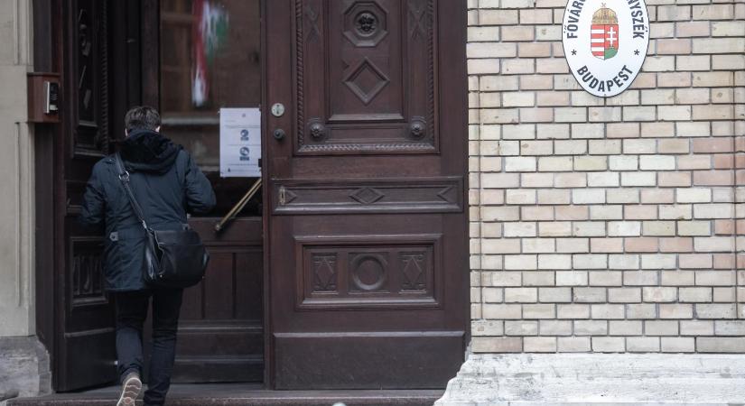 Döntött a bíróság, a Belügyminisztériumnak ki kell adnia a gyermekotthonok ellenőrzéséről szóló jelentéseket