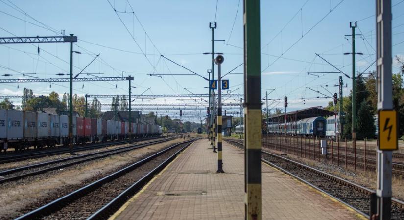 Hegyi Zsolt: jövőre 80060 milliárd forint jut pályafelújításra