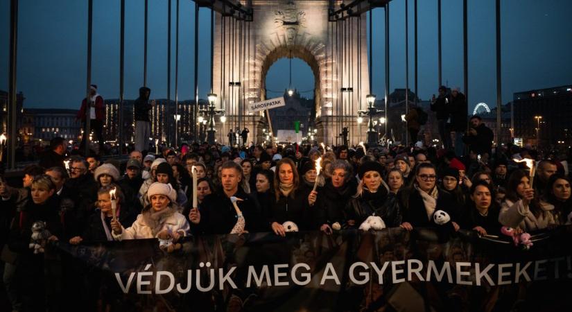 Már működik a Tisza gyermekvédelmi forródrótja