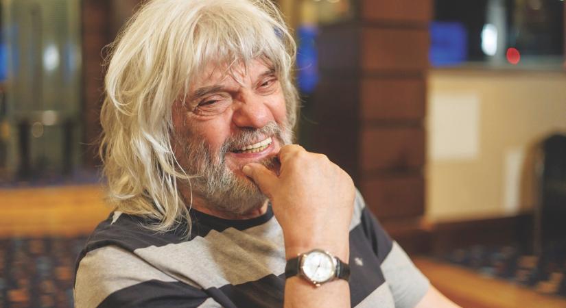 A Kolozsvári Állami Magyar Színházban ad koncertet Hobo