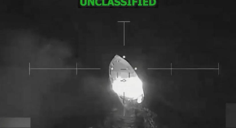 Az USA újabb csempészhajónak minősített járműveket bombázott le, már 100 felett a drogháború áldozatainak száma