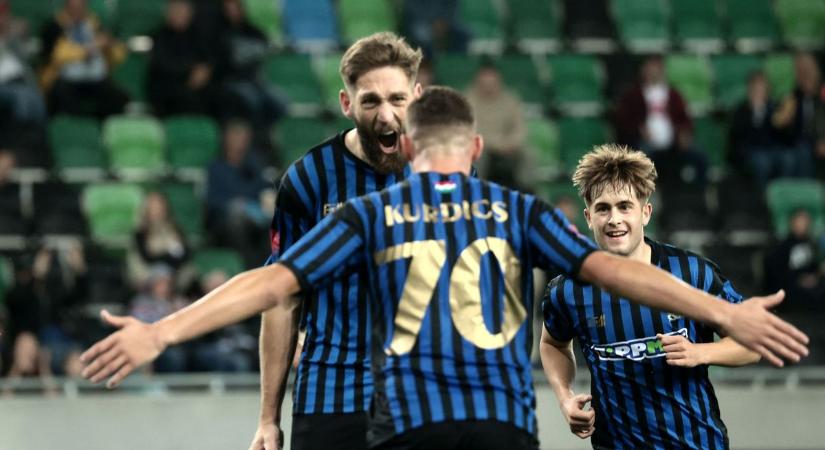 Szerződést hosszabbított támadójával, és cáfolja az edzőváltást a Szeged-Csanád GA