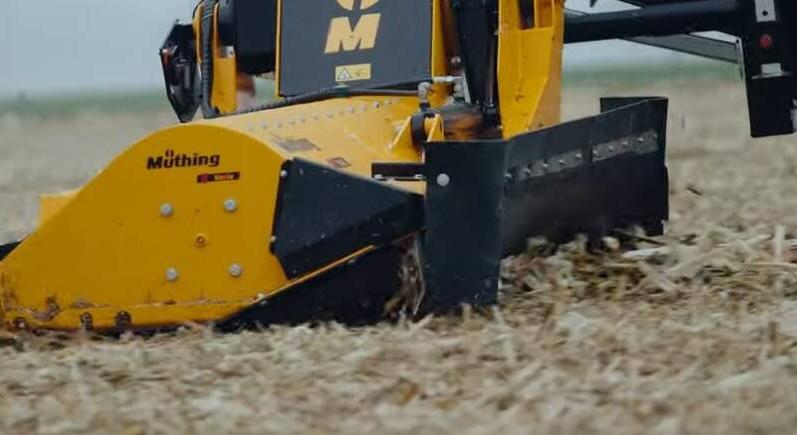 Aprítás, zúzás vagy talajkopírozás? A Müthing mulcsozói előtt nincs lehetetlen feladat