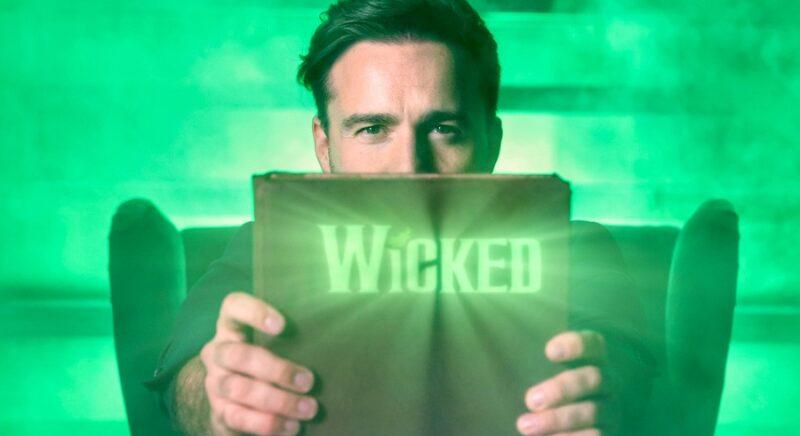 „A Wicked igazi klasszikus családi szórakozás” – Interjú Szente Vajkkal