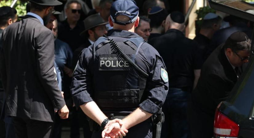 Ausztrália fegyver-visszavásárlási programot hirdetett a Bondi Beach-i támadás miatt