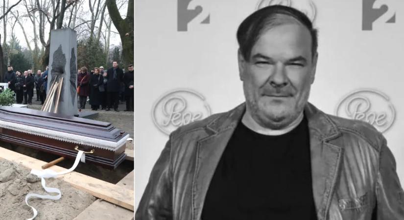 Eltemették Kálloy Molnár Pétert, íme az első fotó a színész sírjáról