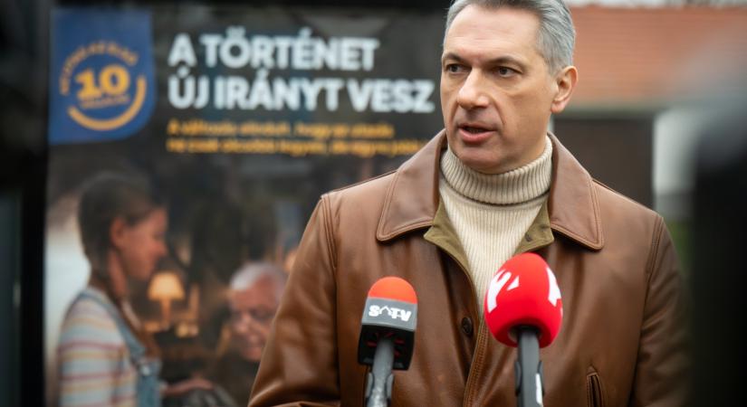 Lázár János bocsánatot kért a szlovákozás miatt