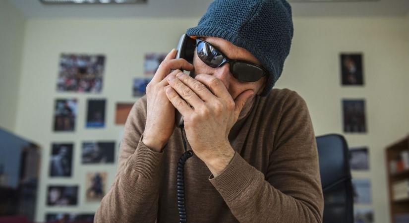 SMS, banki hívás, álszerelő – így vertek át többeket a térségünkben