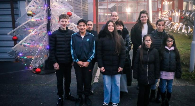 Szívből jövő adomány – fémmel foglalkoznak, s nincs vasból a szívük