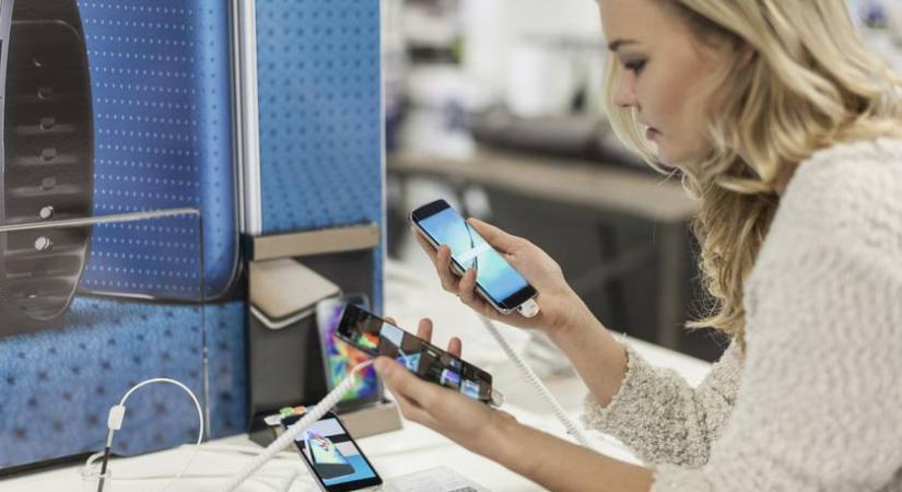 Megduplázódott egy fontos alkatrész ára: brutális áremelés jöhet a mobiloknál