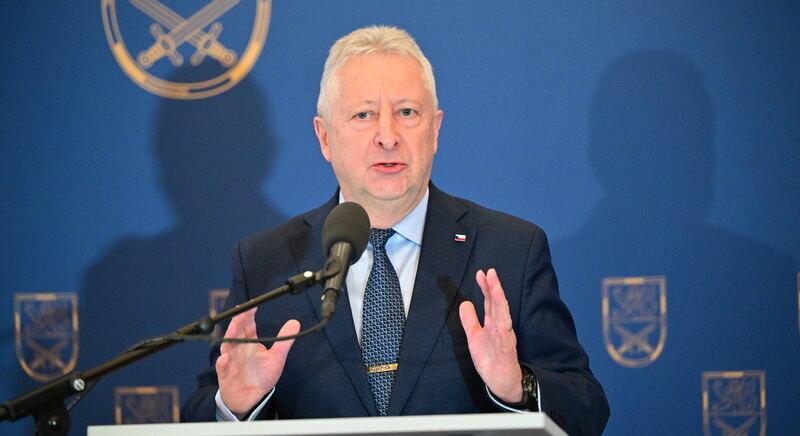 Zůna: Ukrajna támogatása folytatódik, Oroszország az agresszor