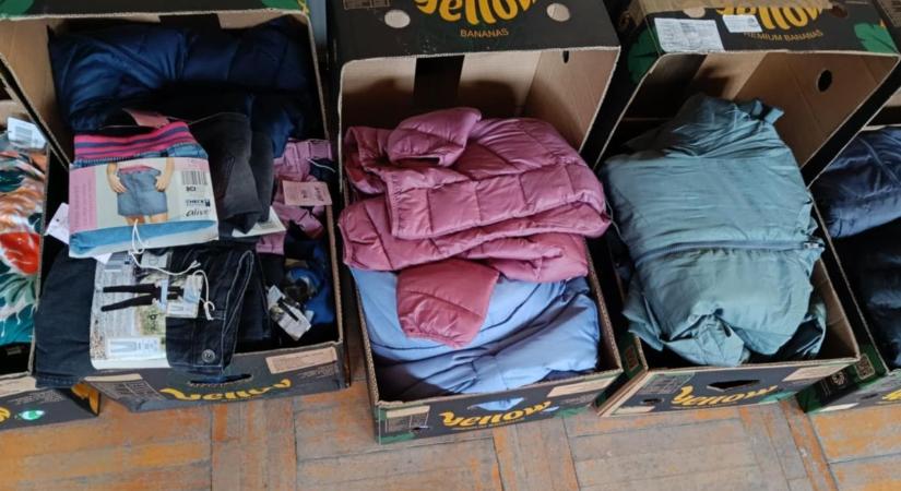 Ingyen vehetnek ruhát a családok, csak 1 napig tart az akció