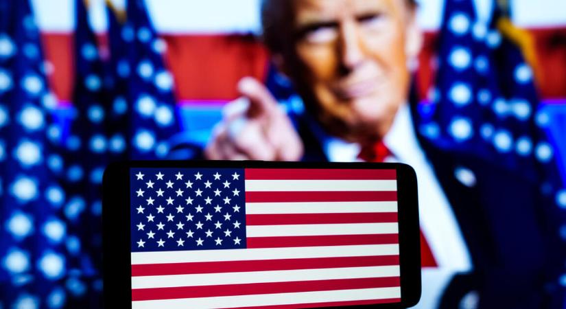 Trump aláírta, hogy jövőre Ukrajna kaphasson 800 millió dollárt