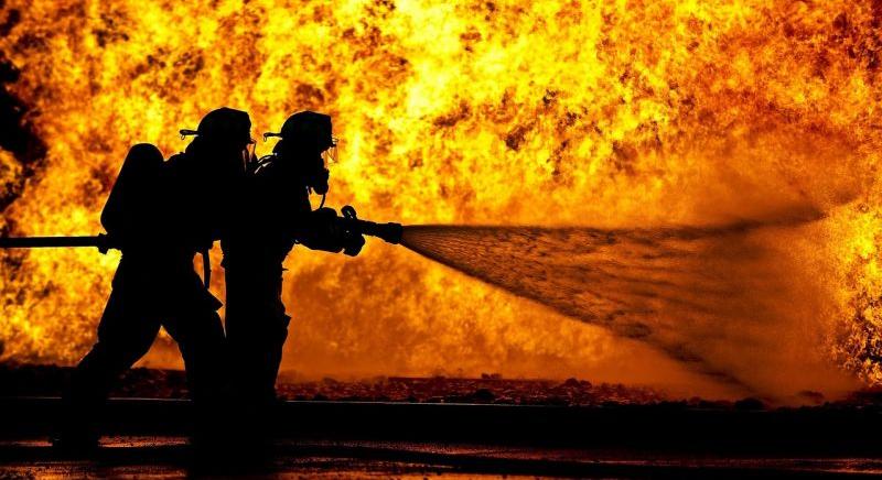 Kigyulladt és lakhatatlanná vált egy családi ház Mikepércsen