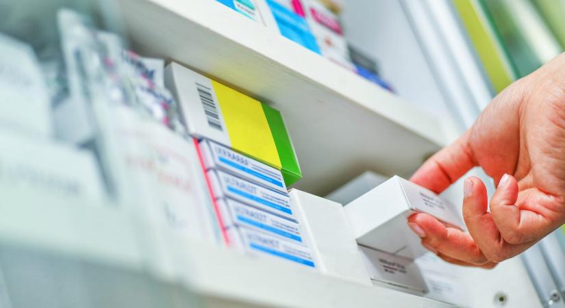 Új időszak kezdődik a patikákban - Ez nagyon sok beteget érint