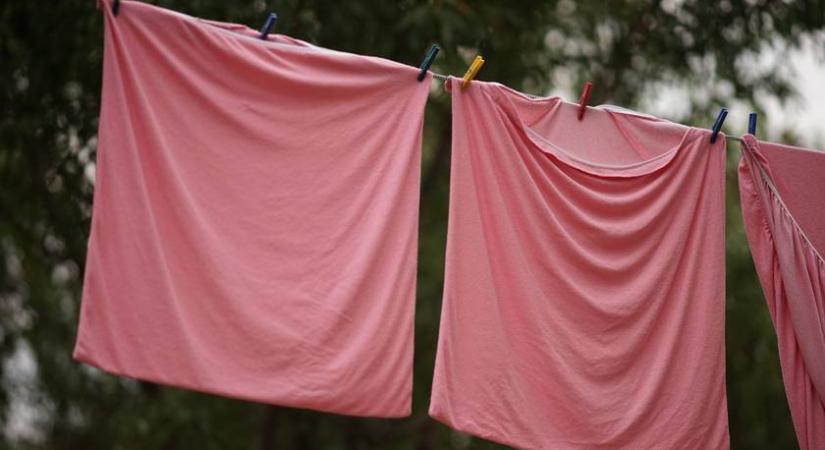 Ne dobd ki a régi párnahuzatot! 5 kreatív ötlet, amivel új életet adhatsz neki