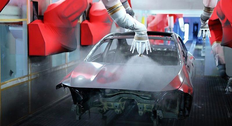 Egy műszakra vált a kecskeméti Mercedes-gyár