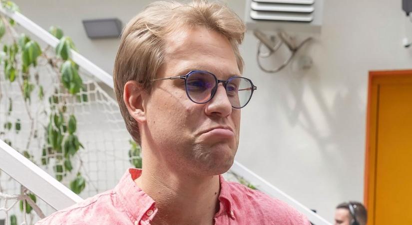 Luxus a köbön: Henry Kettnert nyolcvannal repítette a lift a világ legmagasabb hoteljének 100. emeletére