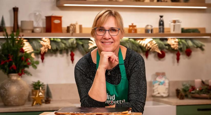 Nincs karácsony mézes sütemény nélkül: itt a fűszeres mézeskalács szelet!