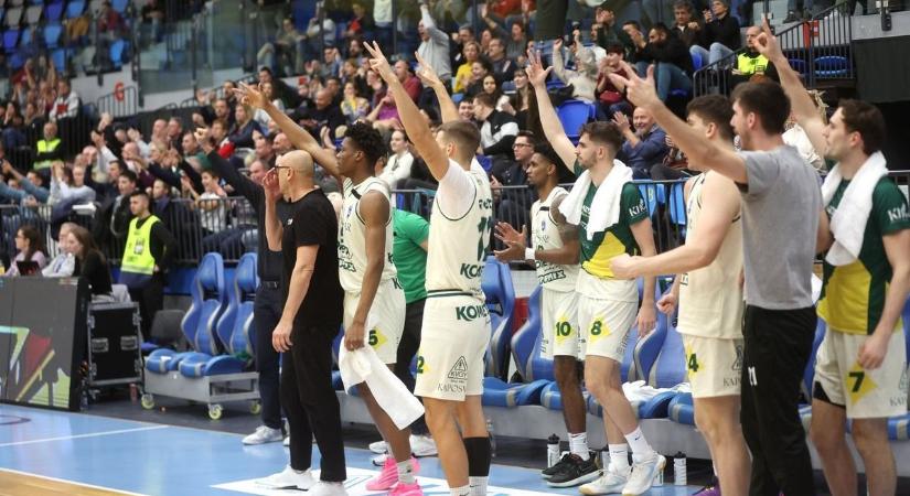 Bravúrral az ASE is verhető