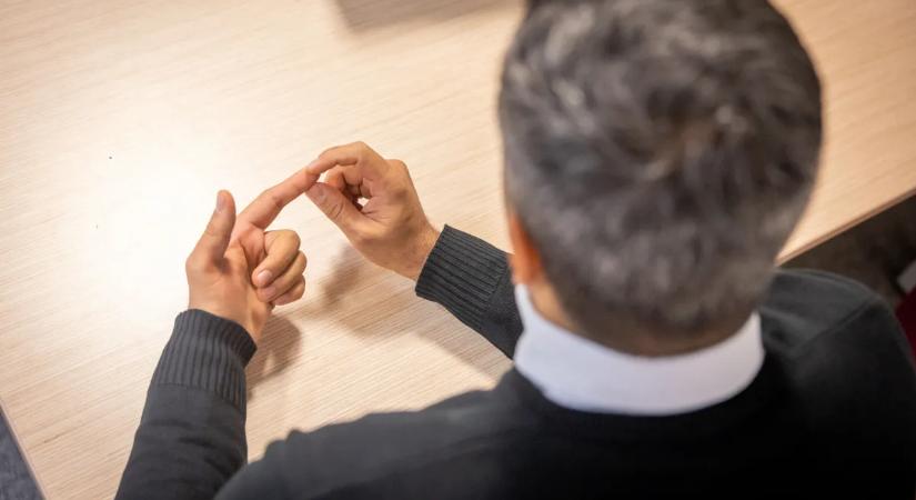 A nyolcadik hónapban járó feleségem nagyon félt!