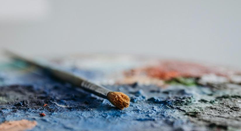 Szétosztják a jegybank gyűjteményét