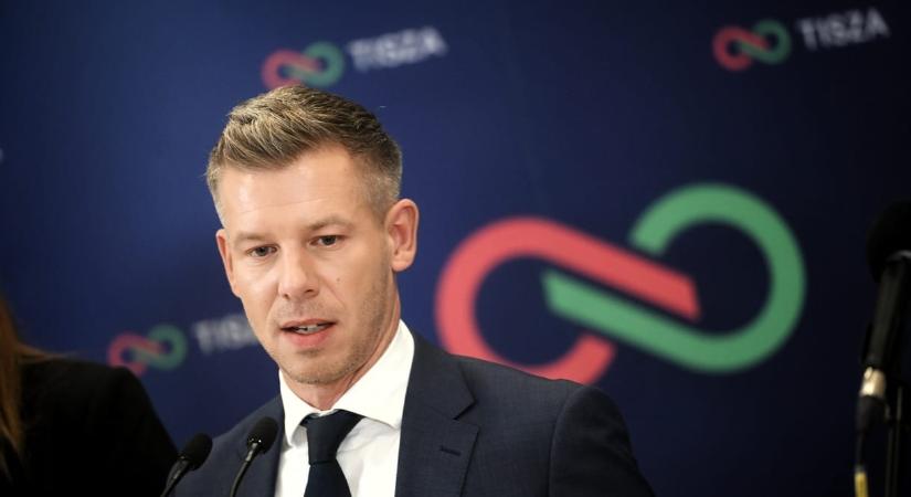 Magyar Péter bejelentette: Elindult a Tisza Párt gyermekvédelmi forródrótja