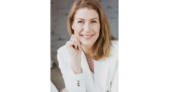 A legjobb hazai compliance vezetők között Juhász Laura, a Schneider Electric jogi vezetője és compliance officere